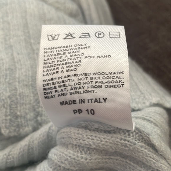 Burberry Sweater- Light Blue - Picture 8 of 9